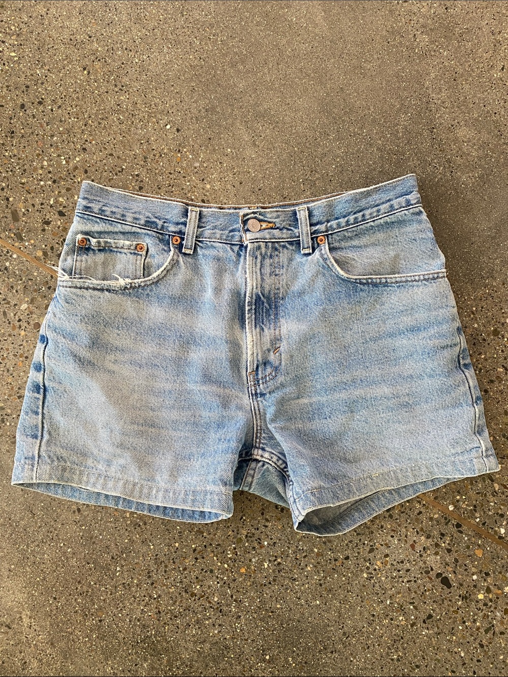 Vintage Gap Light Blue Denim Women’s Shorts zip fly